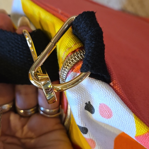 Benefit San Francisco Vibrant Travel/Duffle/Weekender Bag - Picture 5 of 7